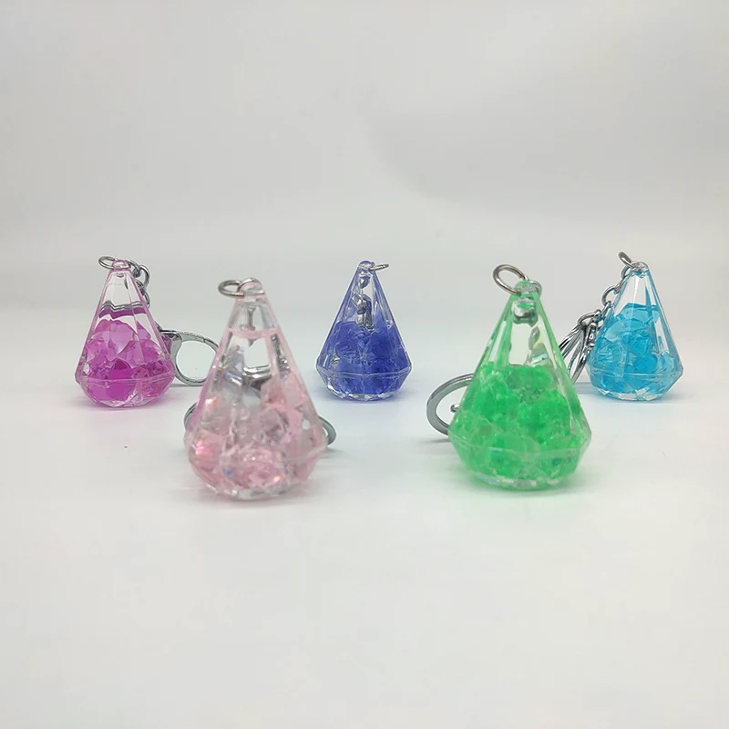 Portachiavi con piccole sabbie mobili con diamante